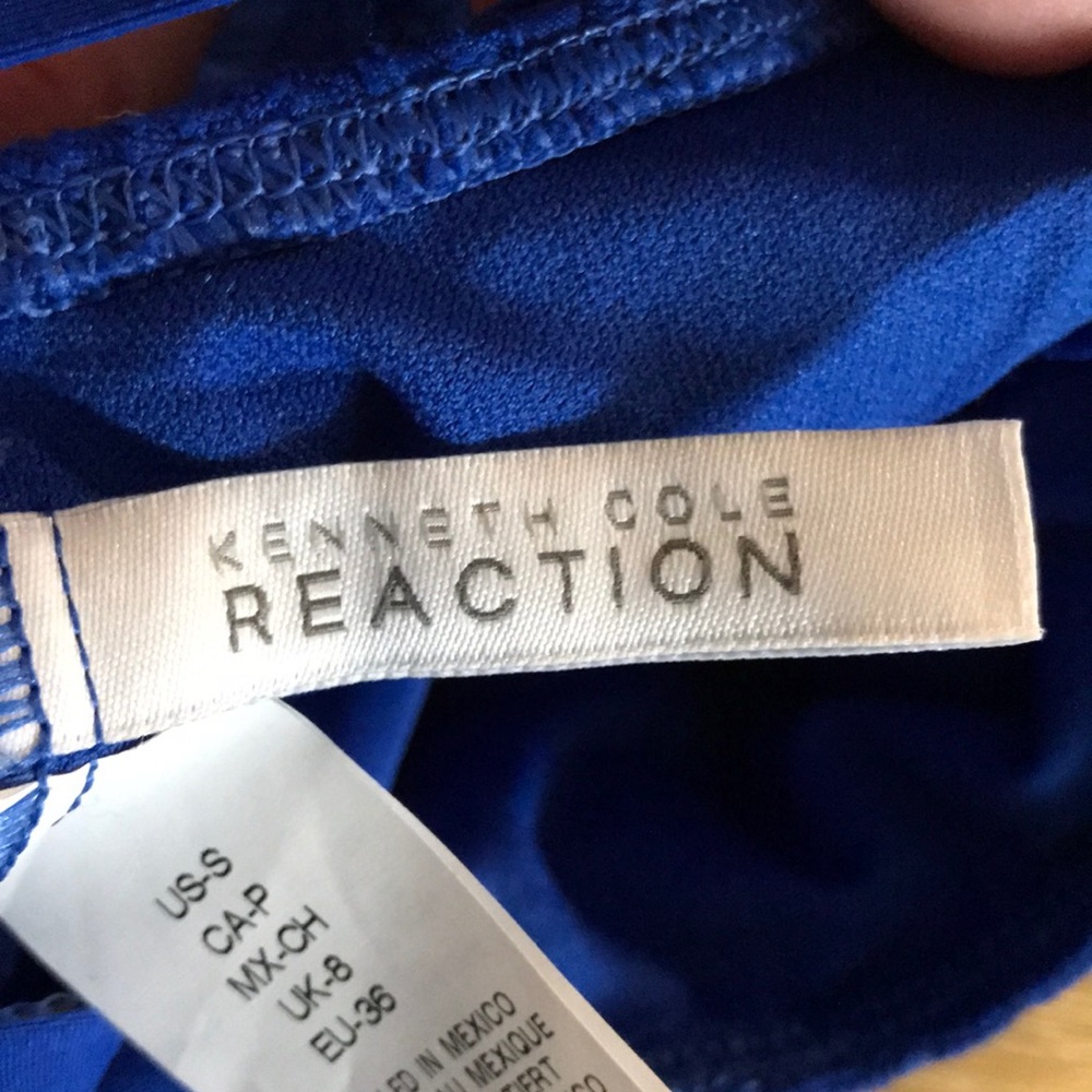 Kenneth Cole Reaction new blue swim top - Picture 6 of 6